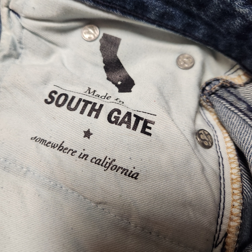 AG jeans - Picture 7 of 10